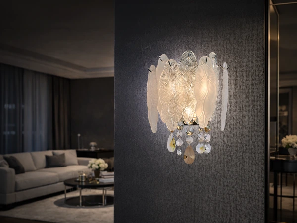 GURU Wandleuchte aus Kristall 250x310 - V20104 1